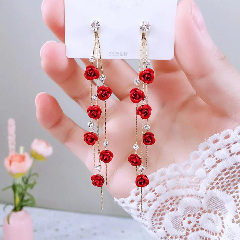 Vintage Red Rose Drop Earrings for Women – Elegant Rhinestone Flower Dangle Earrings