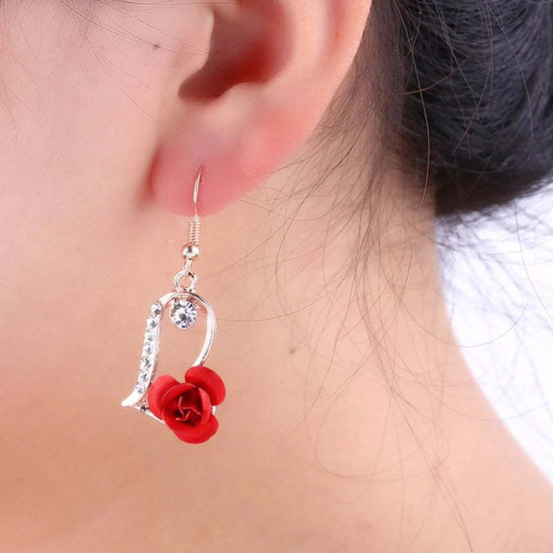 Vintage Red Rose Drop Earrings for Women – Elegant Rhinestone Flower Dangle Earrings